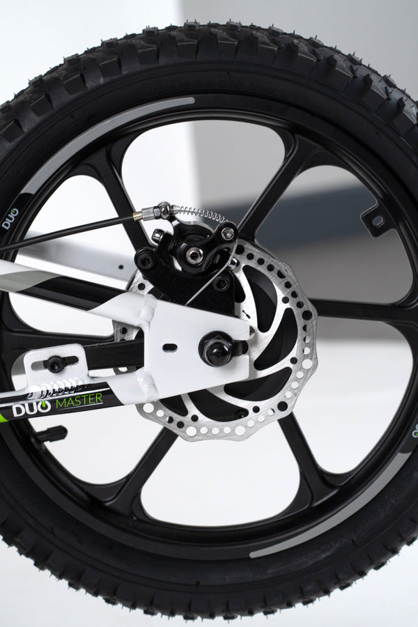 DUO 16″ Master – Kids Electric Balance Bike